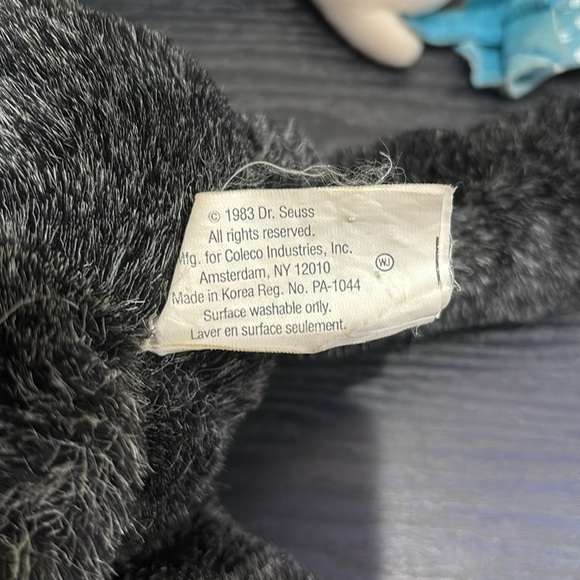 Vintage 1983 Dr Seuss Cat in the Hat Plush Toy - Picture 5 of 5